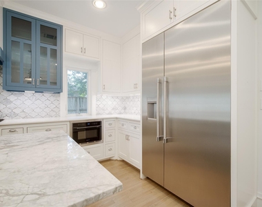 4814 Siegel Street - Photo Thumbnail 11