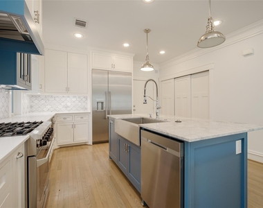 4814 Siegel Street - Photo Thumbnail 10
