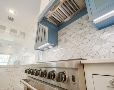 4814 Siegel Street - Photo Thumbnail 7