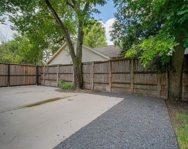 4814 Siegel Street - Photo Thumbnail 19
