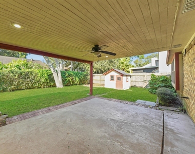 2304 Colleen Drive - Photo Thumbnail 14