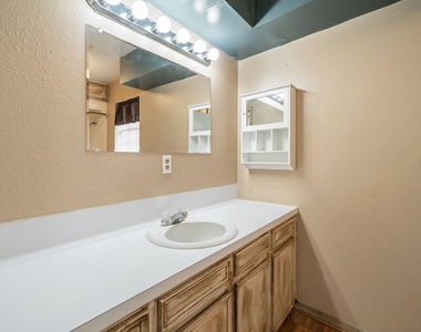 4027 Spring Branch Road - Photo Thumbnail 13