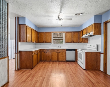 4027 Spring Branch Road - Photo Thumbnail 4
