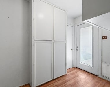 4027 Spring Branch Road - Photo Thumbnail 5