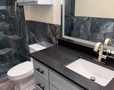 5525 Swan Drive - Photo Thumbnail 28