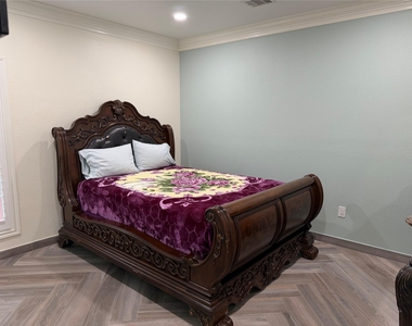 5525 Swan Drive - Photo Thumbnail 29