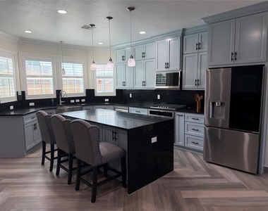 5525 Swan Drive - Photo Thumbnail 17