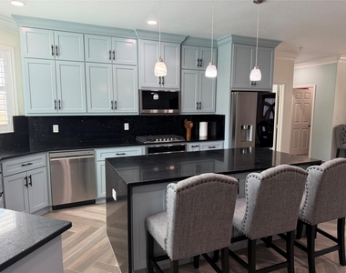 5525 Swan Drive - Photo Thumbnail 18