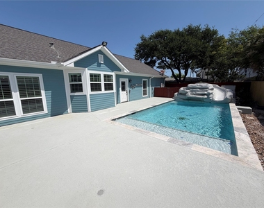 5525 Swan Drive - Photo Thumbnail 34
