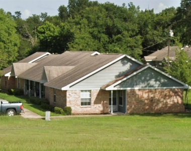 109 S Dunbar Lane - Photo Thumbnail 3