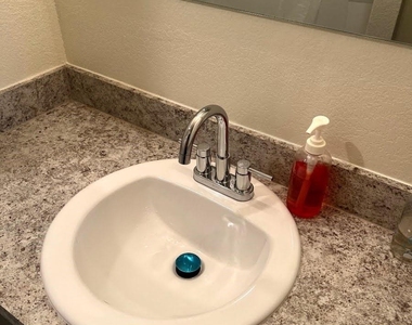 21155 Gosling Road - Photo Thumbnail 24