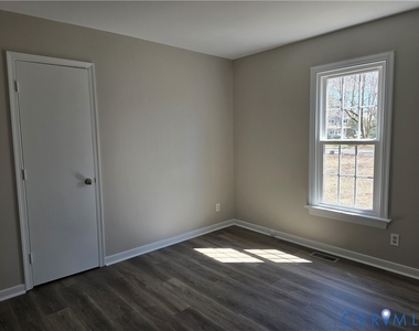 1600 Porters Mill Terrace - Photo Thumbnail 24