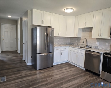 1600 Porters Mill Terrace - Photo Thumbnail 6