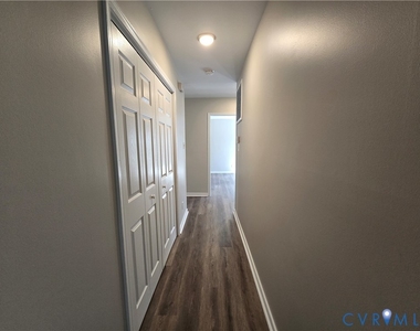 1600 Porters Mill Terrace - Photo Thumbnail 15