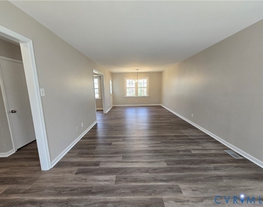 1600 Porters Mill Terrace - Photo Thumbnail 8