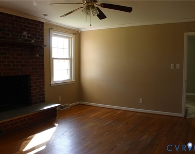 1301 Canterbury Lane - Photo Thumbnail 14