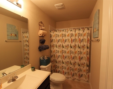 17614 Glade Landing Lane - Photo Thumbnail 14