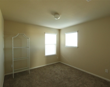 17614 Glade Landing Lane - Photo Thumbnail 15