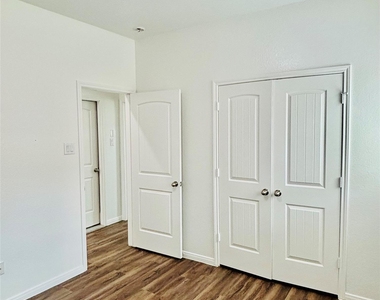 22480 Toronado Ridge Lane - Photo Thumbnail 17