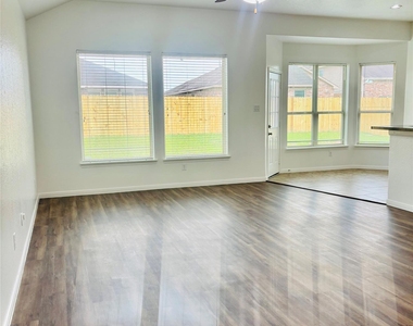 22480 Toronado Ridge Lane - Photo Thumbnail 5
