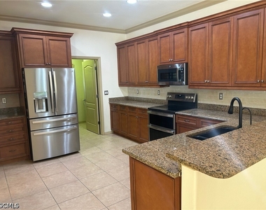 20650 Torre Del Lago Street - Photo Thumbnail 6