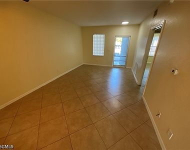 8342 Bernwood Cove Loop - Photo Thumbnail 4