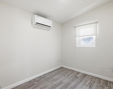 730 Chippewa Trail - Photo Thumbnail 16