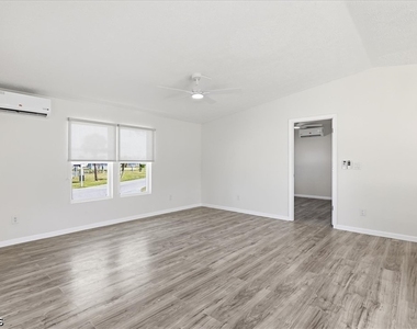 730 Chippewa Trail - Photo Thumbnail 7