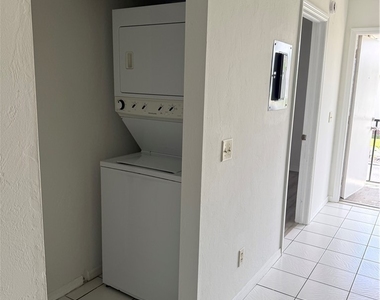 22523 Westchester Boulevard - Photo Thumbnail 2