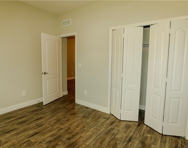 8792 Cascade Price Circle - Photo Thumbnail 20