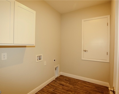 8792 Cascade Price Circle - Photo Thumbnail 8