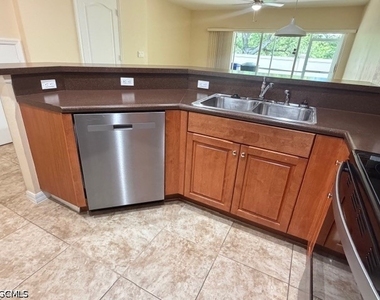 8585 Athena Court - Photo Thumbnail 8