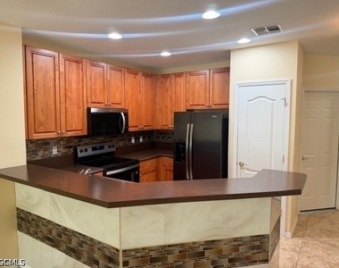 8585 Athena Court - Photo Thumbnail 2
