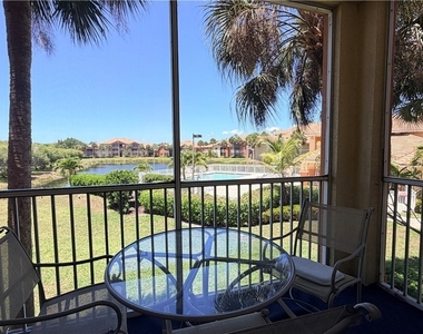 6490 Aragon Way - Photo Thumbnail 18