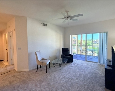 6490 Aragon Way - Photo Thumbnail 30