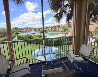 6490 Aragon Way - Photo Thumbnail 10