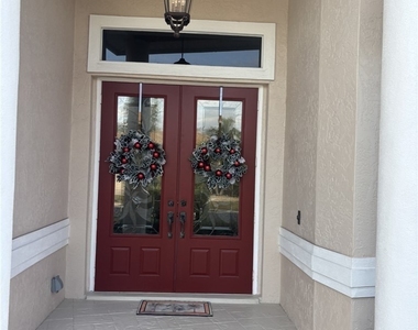 9811 Ensign Court - Photo Thumbnail 2