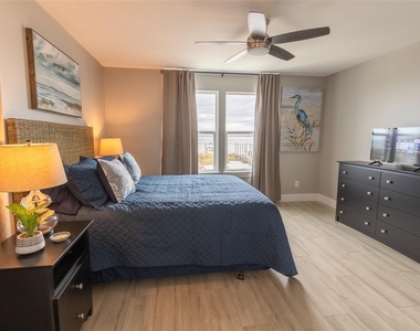 809 Todville Road - Photo Thumbnail 39