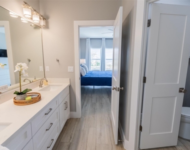 809 Todville Road - Photo Thumbnail 19