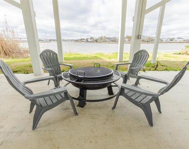 809 Todville Road - Photo Thumbnail 23