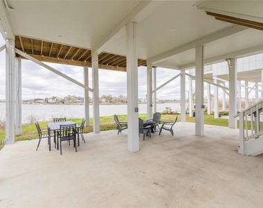 809 Todville Road - Photo Thumbnail 10