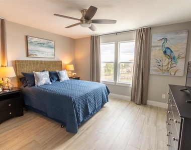 809 Todville Road - Photo Thumbnail 37