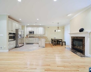 2 Candlewood - Photo Thumbnail 8