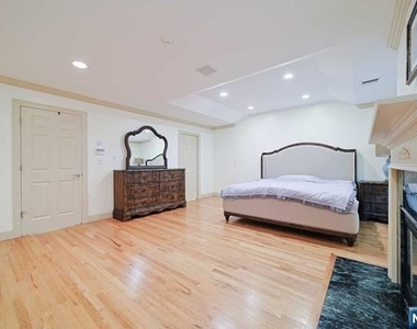 2 Candlewood - Photo Thumbnail 20