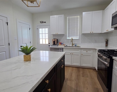 8113 Miley Street - Photo Thumbnail 9