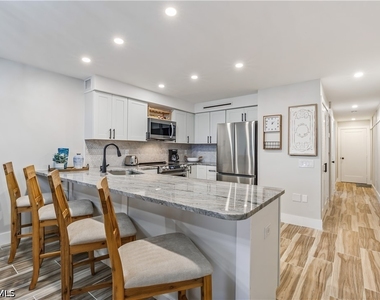 25850 Hickory Boulevard - Photo Thumbnail 1