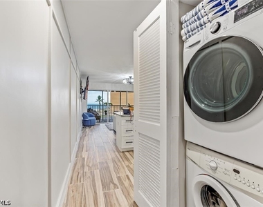 25850 Hickory Boulevard - Photo Thumbnail 7