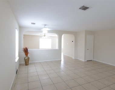 16938 Watering Oaks Lane - Photo Thumbnail 2