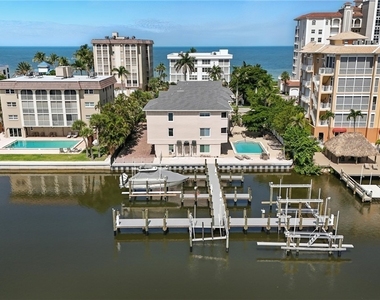 9517 Gulf Shore Drive - Photo Thumbnail 4