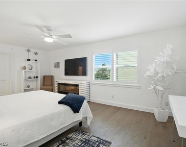 9517 Gulf Shore Drive - Photo Thumbnail 22